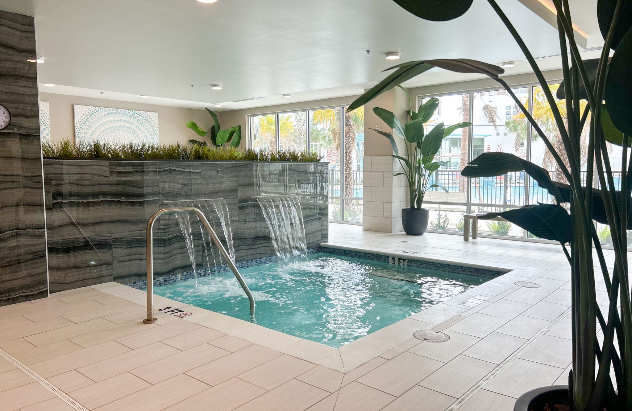 Resident spa experience featuring indoor hot tubs, sauna & steam rooms